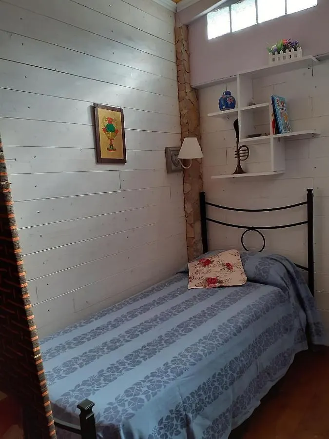 Holiday Maison Villa Arci Giardini Naxos Itália